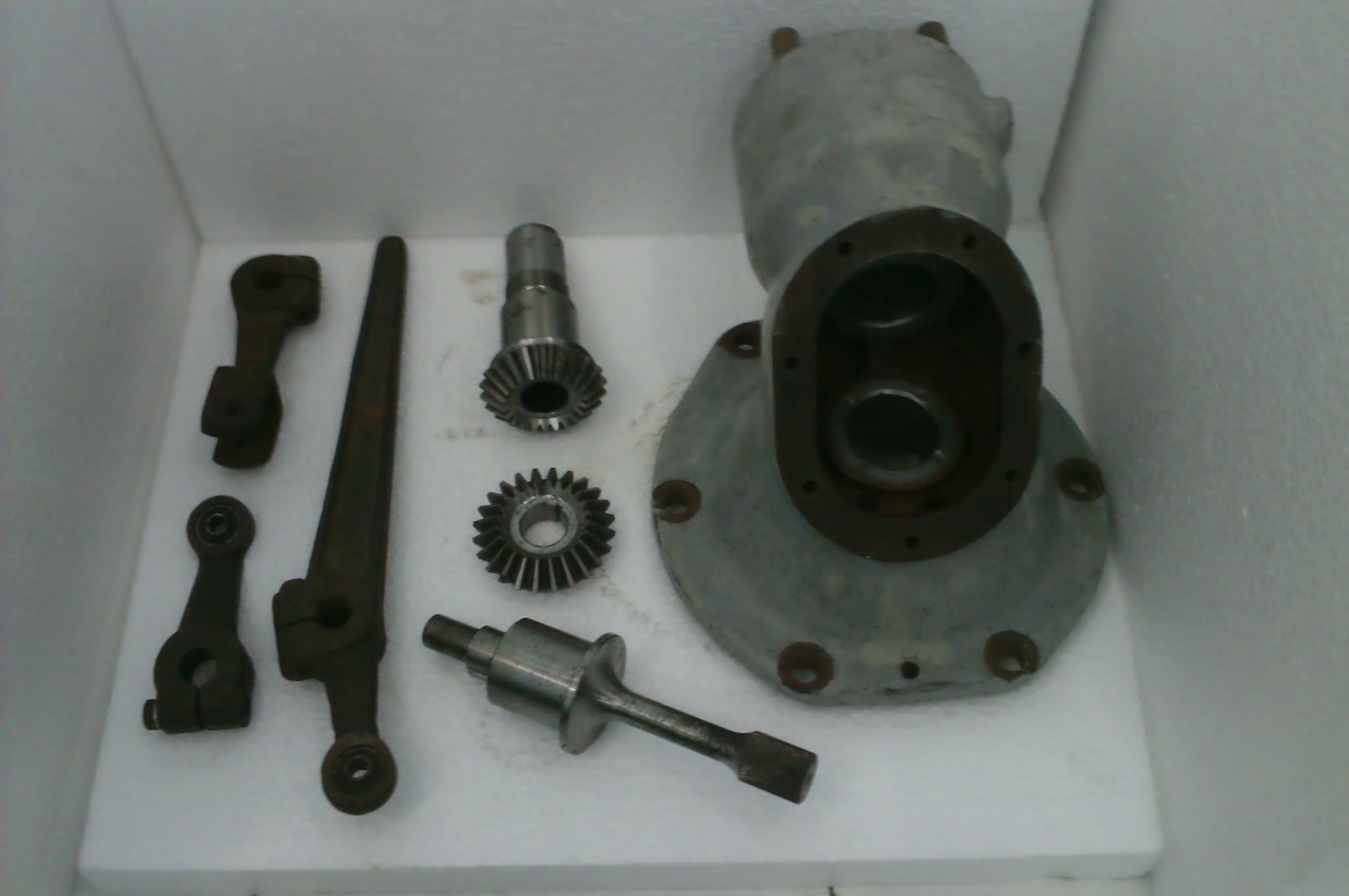 Emd Locomotive Spare Parts - Rajasee Udyog